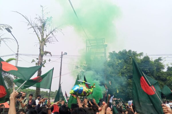 ৩৬ জুলাই উদযাপন: মানিক মিয়া এভিনিউতে প্রত্যাশার জনসমুদ্র